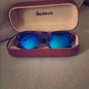 Illesteva sunglasses